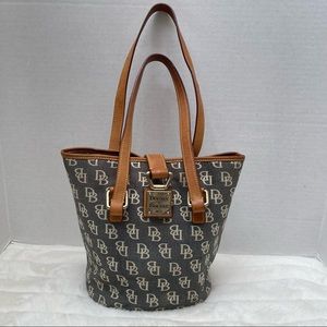 Dooney & Bourke Bag